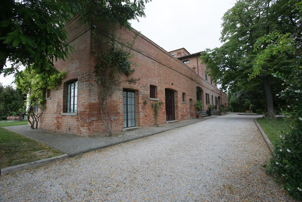 Relais Montemaggiore Беттолле Екстер'єр фото