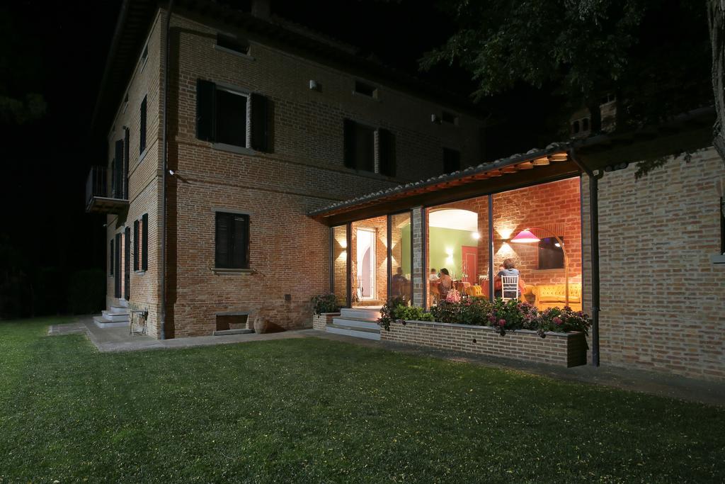 Relais Montemaggiore Беттолле Екстер'єр фото