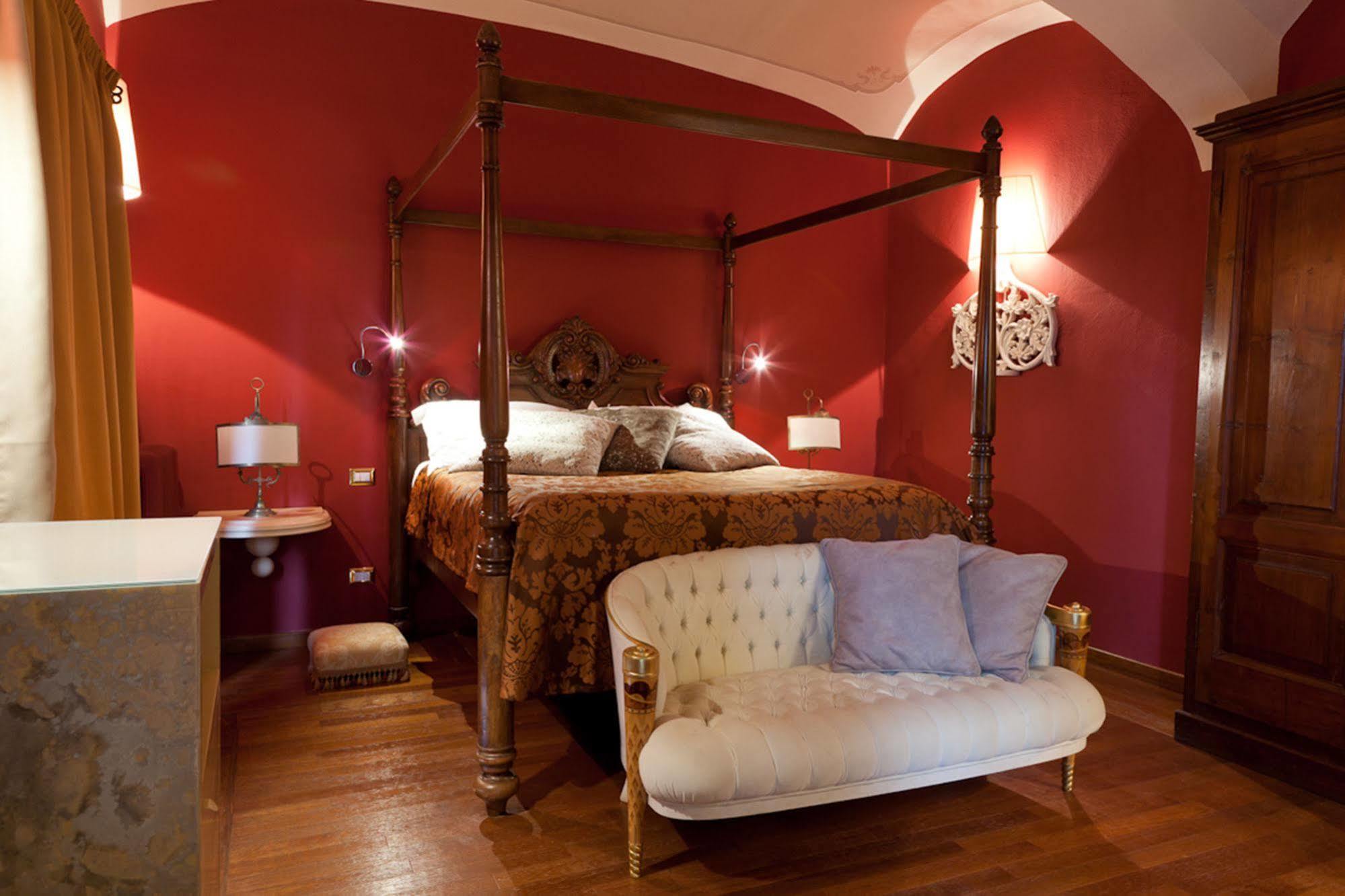 Relais Montemaggiore Беттолле Екстер'єр фото